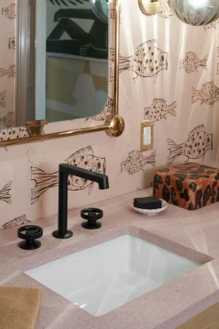 Bathroom sink faucet spout with Row design, 1.2 gpm