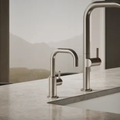 Beverage faucet