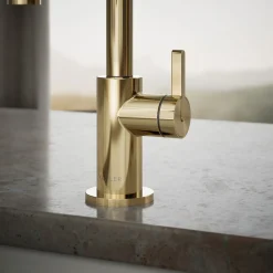 Beverage faucet