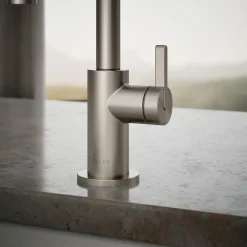Beverage faucet