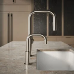 Beverage faucet