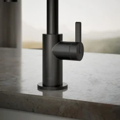 Beverage faucet