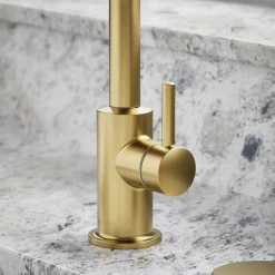 Beverage faucet
