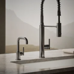Beverage faucet