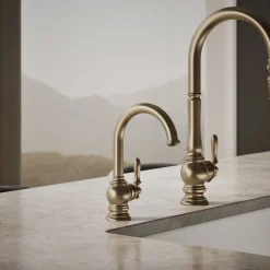 Beverage faucet