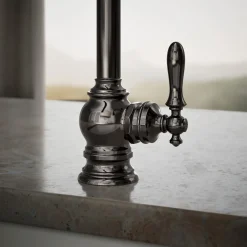Beverage faucet