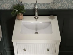 Cabinet knob