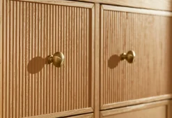Cabinet knob