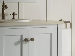 Cabinet knob