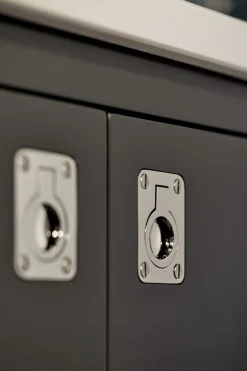 Cabinet pull