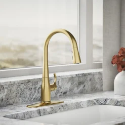 Compact pull-down kitchen sink faucet with three-function sprayhead