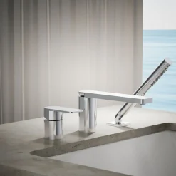 Deck-mount bath faucet with handshower