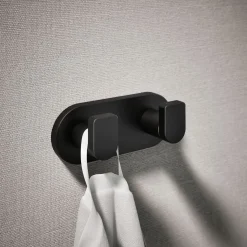 Double robe hook