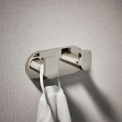 Double robe hook