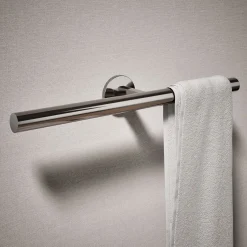 Double towel arm