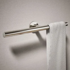 Double towel arm