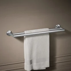 Double towel bar
