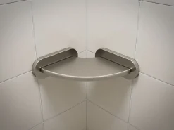 Foot ledge