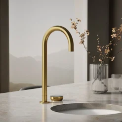 4-in-1 tall arc beverage faucet