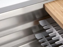 Multipurpose grated rack