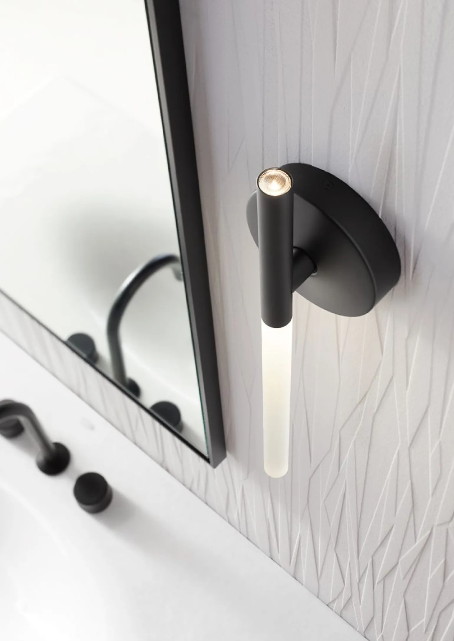 One-light LED sconce