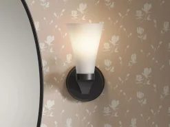 One-light sconce