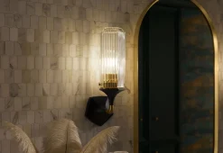 One-light sconce