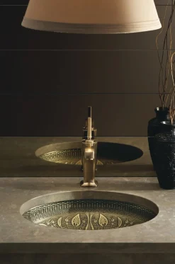 17-1/2" oval undermount bathroom sink, no overflow