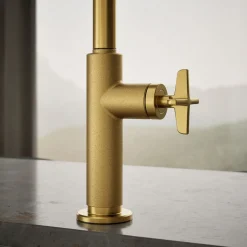 Pull-down kitchen sink faucet with two-function sprayhead