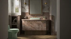 Quiet-Close™ elongated toilet seat