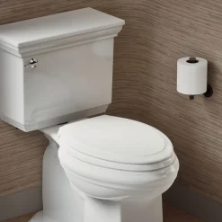 ReadyLatch® Quiet-Close™ elongated toilet seat