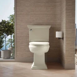 ReadyLatch® Quiet-Close™ elongated toilet seat