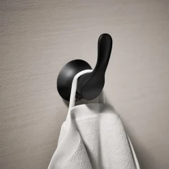Robe hook