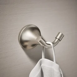 Robe hook