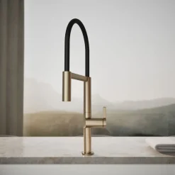 Semi-professional kitchen sink faucet with two-function sprayhead