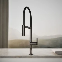 Semi-professional kitchen sink faucet with two-function sprayhead