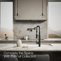 Semi-professional kitchen sink faucet with three-function sprayhead