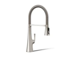 Semi-professional kitchen sink faucet with three-function sprayhead