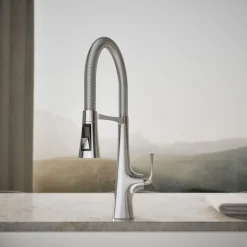 Semi-professional kitchen sink faucet with three-function sprayhead