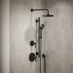 Showering kit, 2.5 gpm