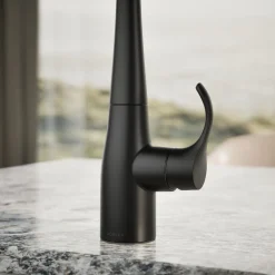 Single-handle bar sink faucet