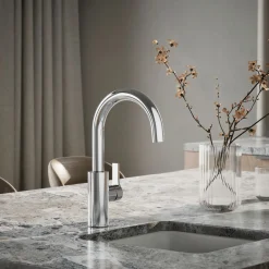 Single-handle bar sink faucet