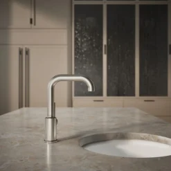 Single-handle bar sink faucet