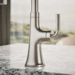 Single-handle bar sink faucet