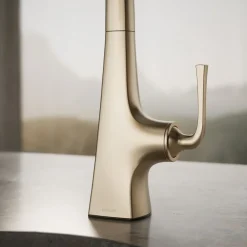 Single-handle bar sink faucet