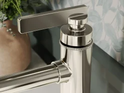 Single-handle bathroom sink faucet, 1.2 gpm