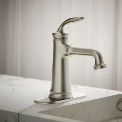 Single-handle bathroom sink faucet, 1.2 gpm