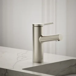 Single-handle bathroom sink faucet, 1.2 gpm