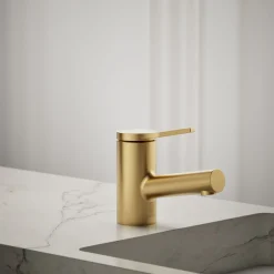 Single-handle bathroom sink faucet, 1.2 gpm