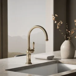 Single-handle kitchen sink faucet